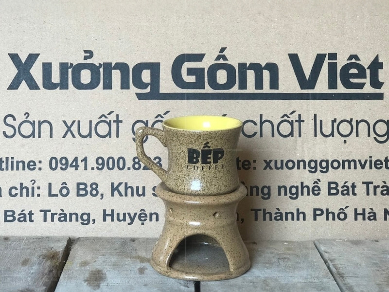 xuong-san-xuat-ly-su-in-logo-gia-tot-28-11-24